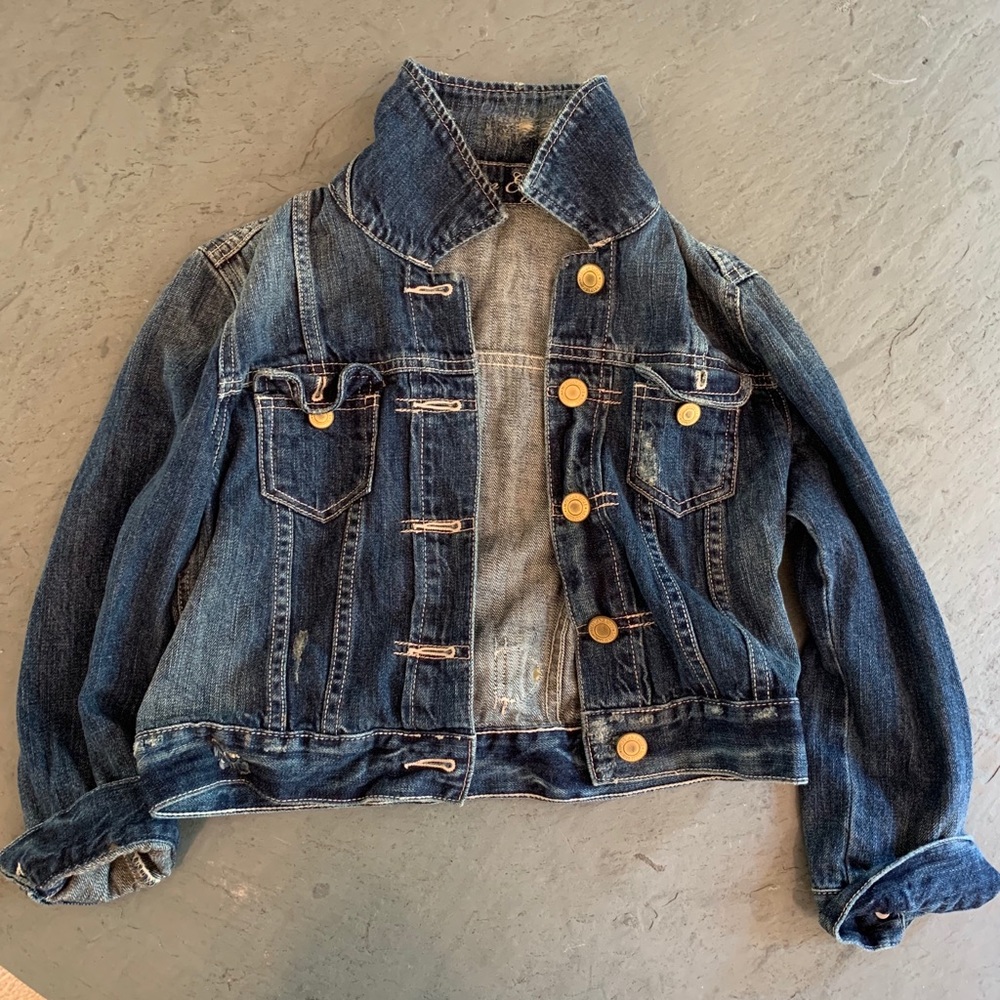 American Eagle cropped jean jacket size small